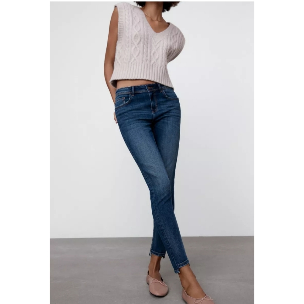 NWT Zara mid rise skinny jeans